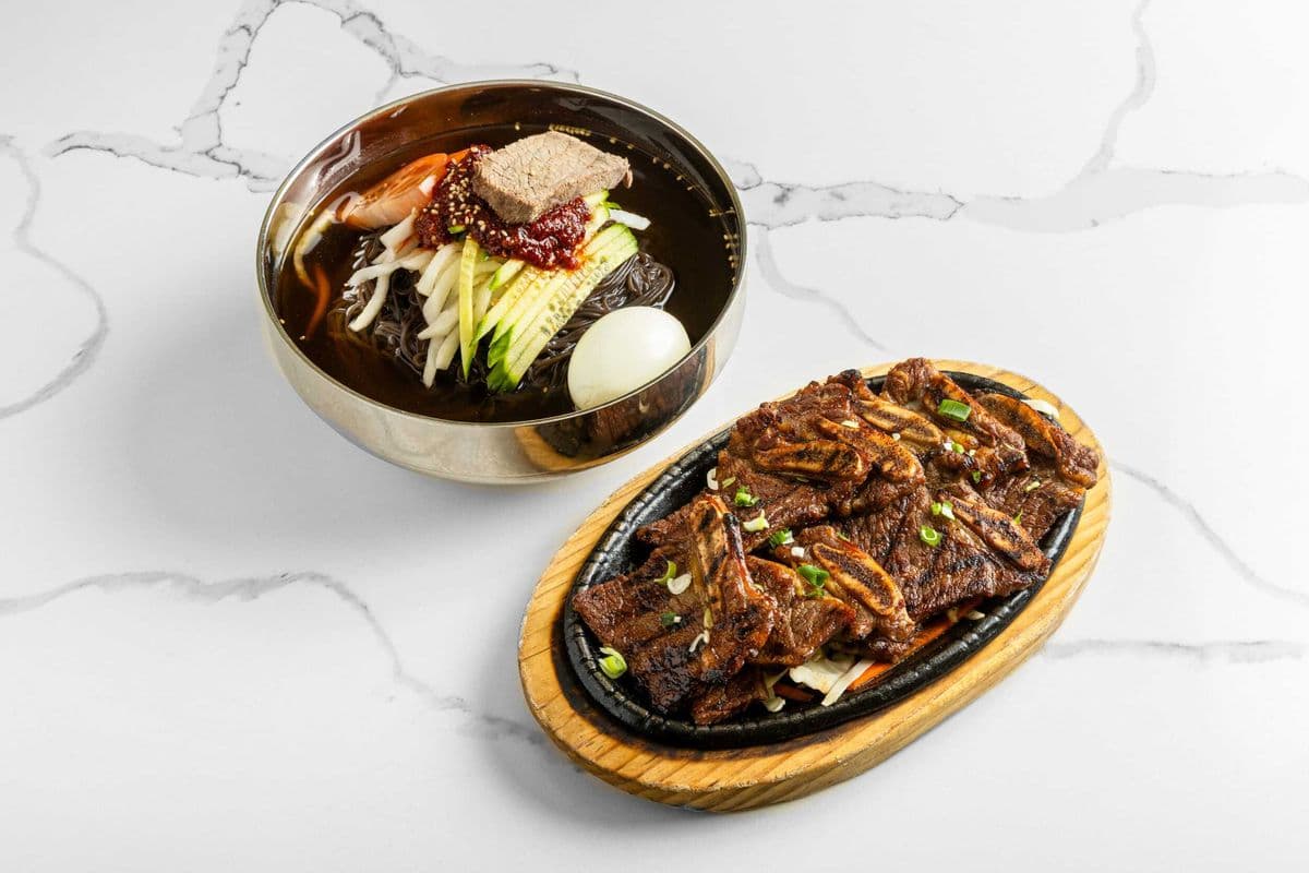 22. Cold noodle combo 물냉면 콤보