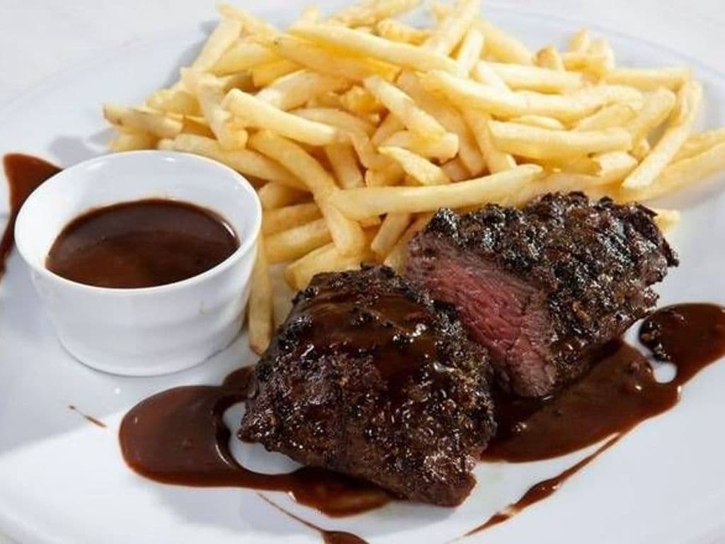 1/2 côtes levées / 1/2 Baby Back Ribs