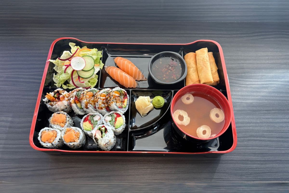 Maki Bento with Miso