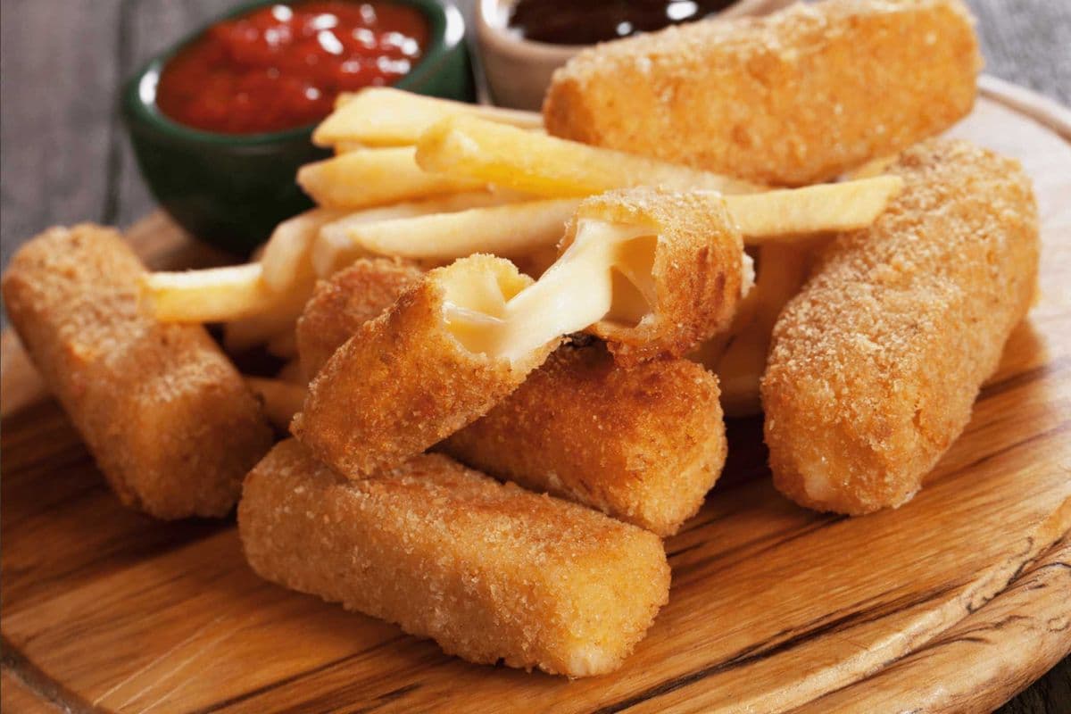 Bâtonnets de fromage / Cheese sticks