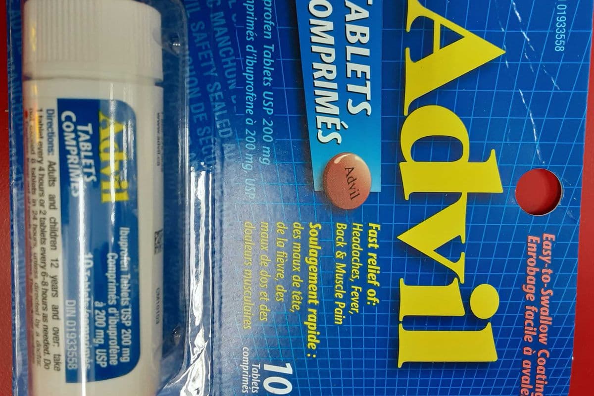 Advil (10 Tablets)