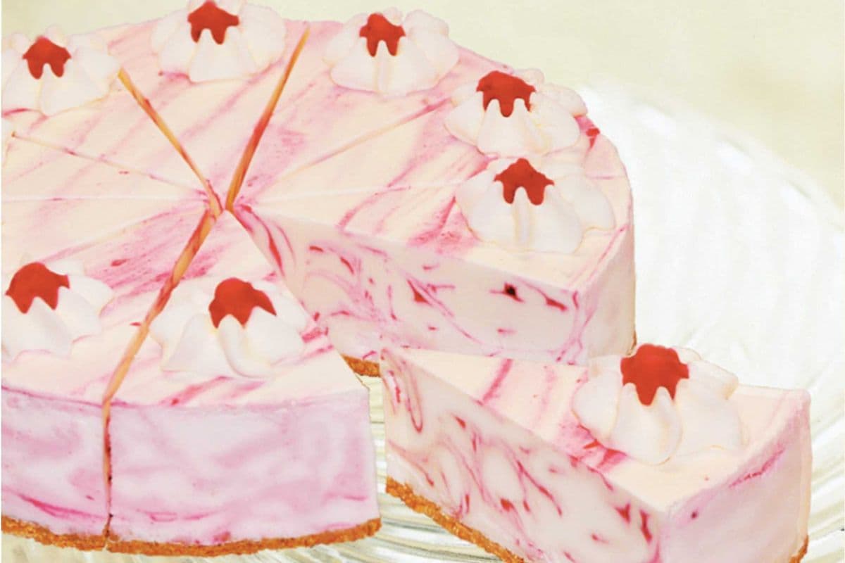 Raspberry Cheesecake (10 pcs) (1.75 litres)