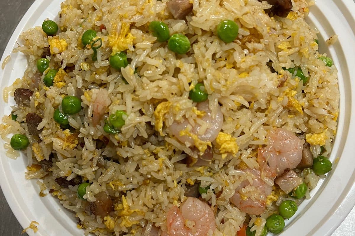 Shrimp and BBQ Pork Fried Rice扬州炒饭