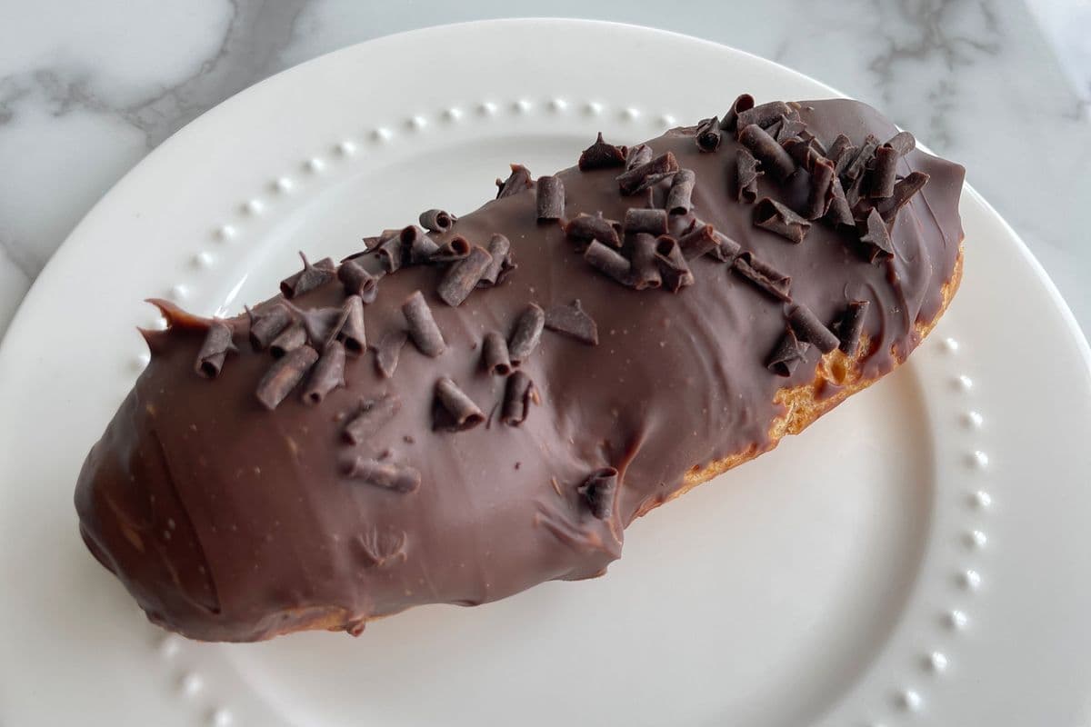 Chocolate Eclair