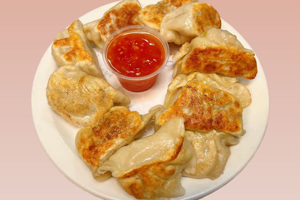 Pan Fried Pork Dumpling (12 pcs)