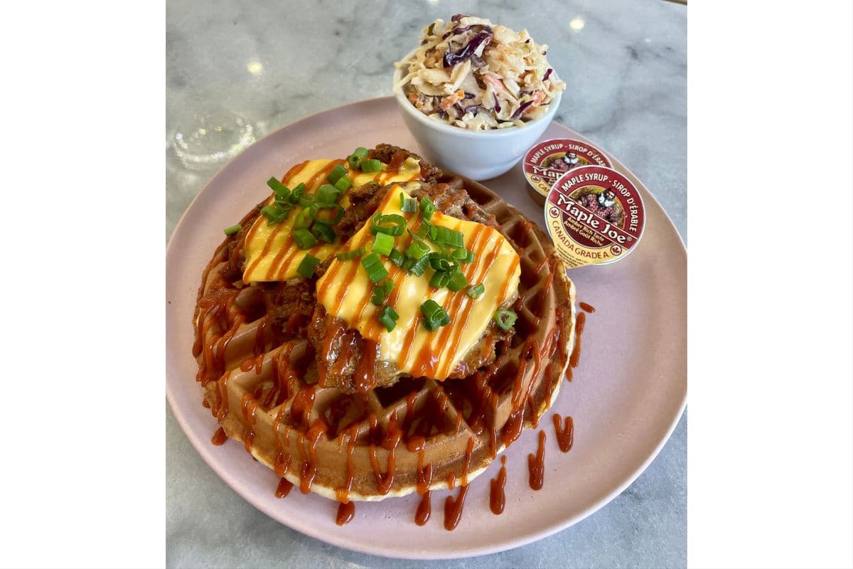 Deluxe Chick'n Waffle Plate