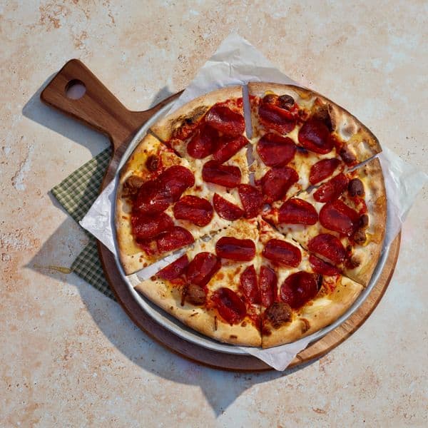The Bee Sting Pizza