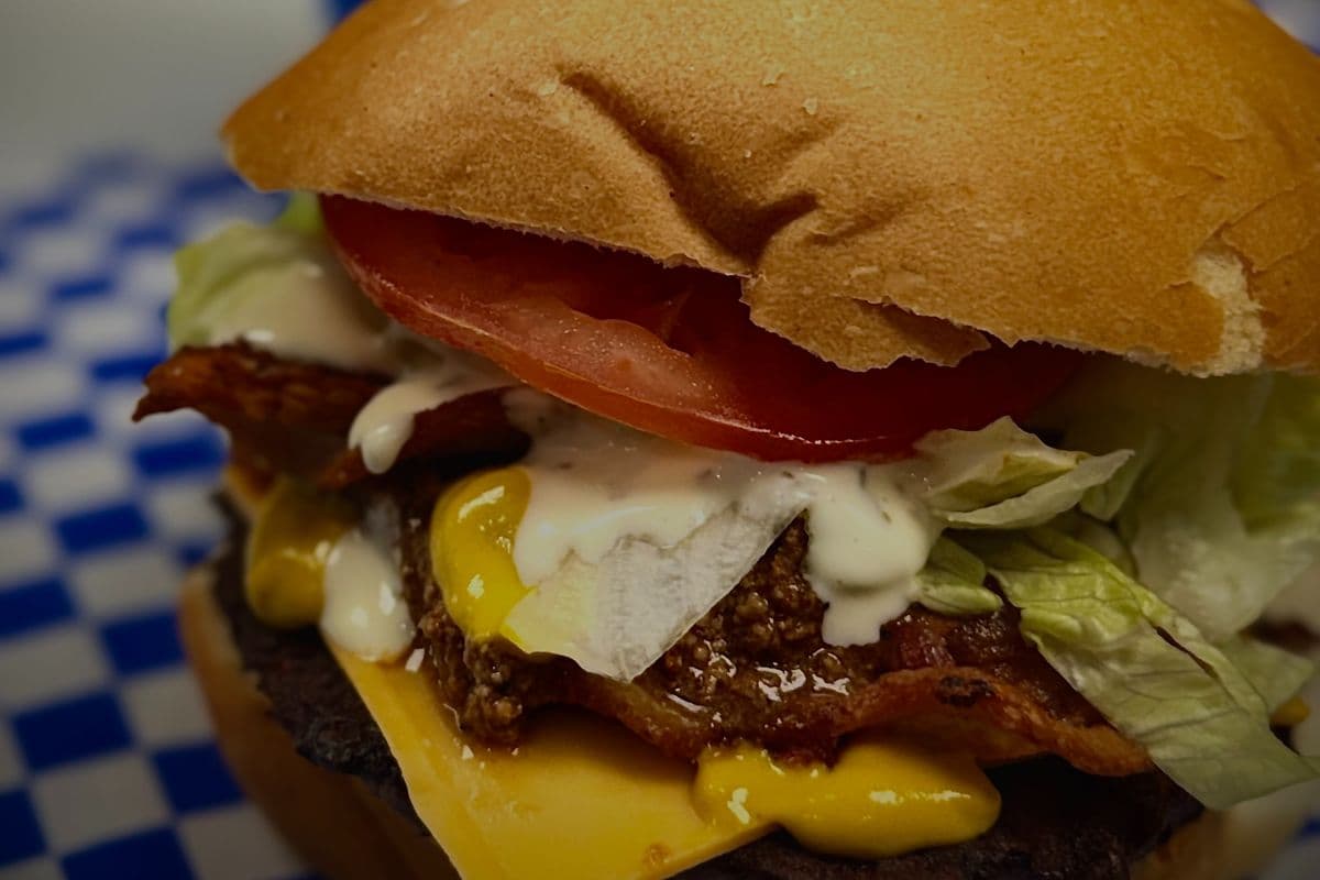 $5 Deal - Bacon Cheeseburger
