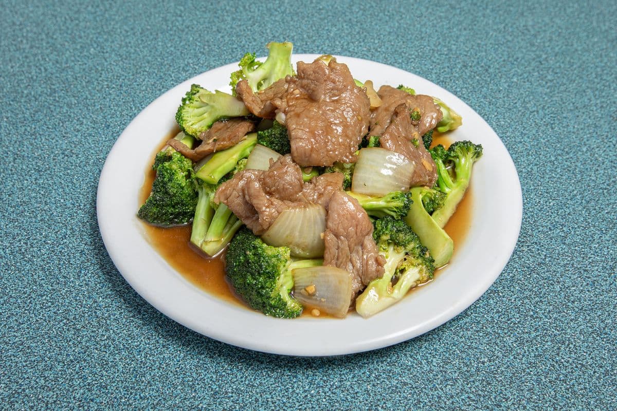 125. Beef with Broccoli