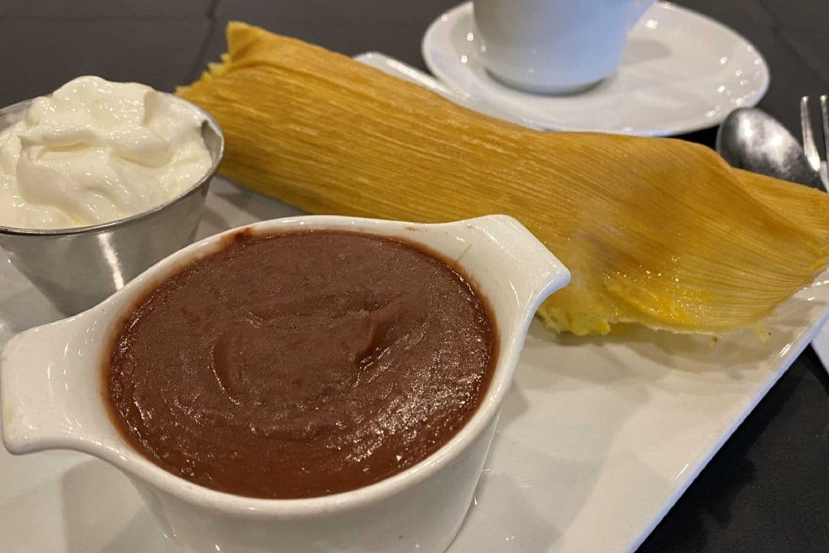 Corn Tamale Combo / tamal de maiz combo
