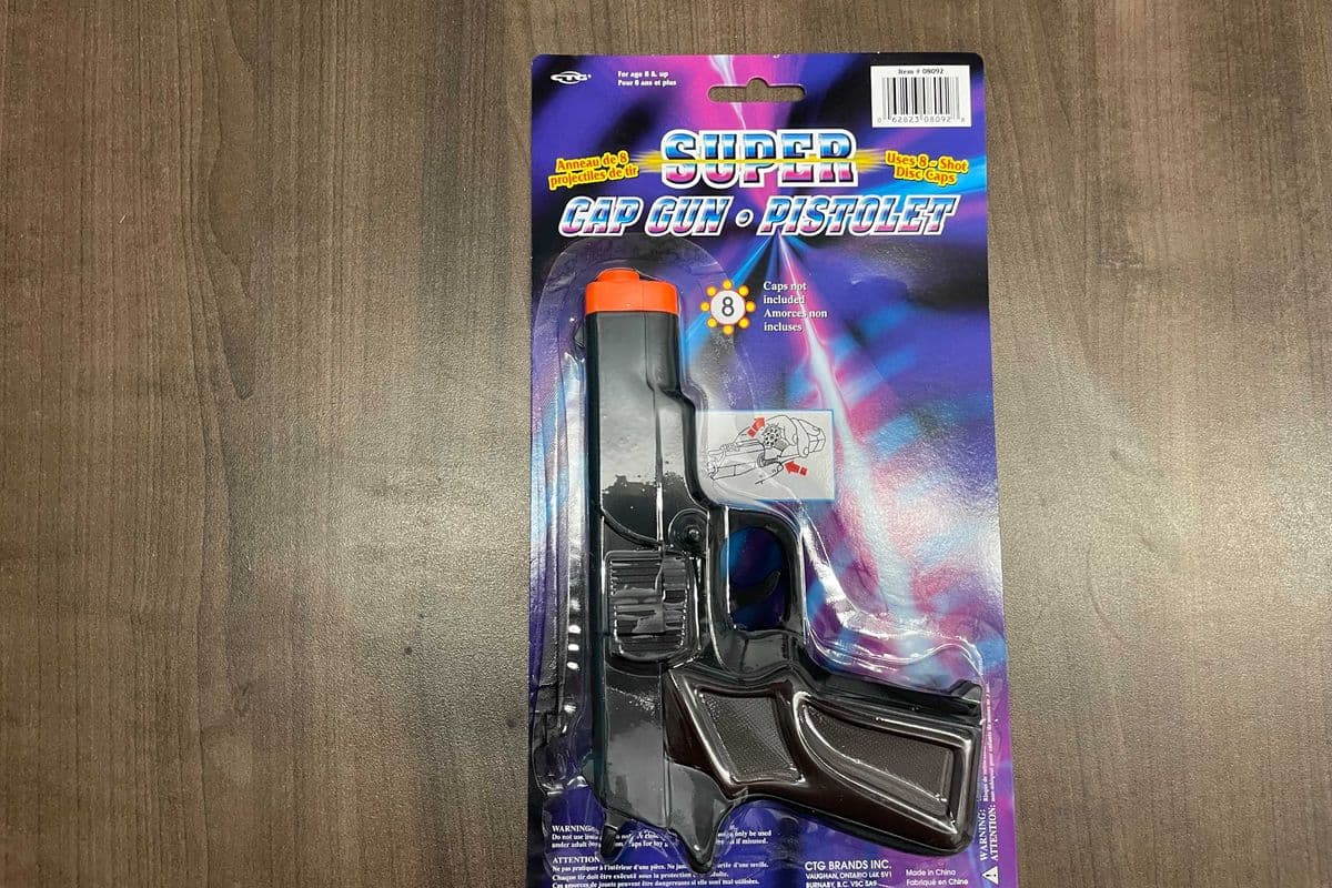 Super 8 Shot Cap Gun Black