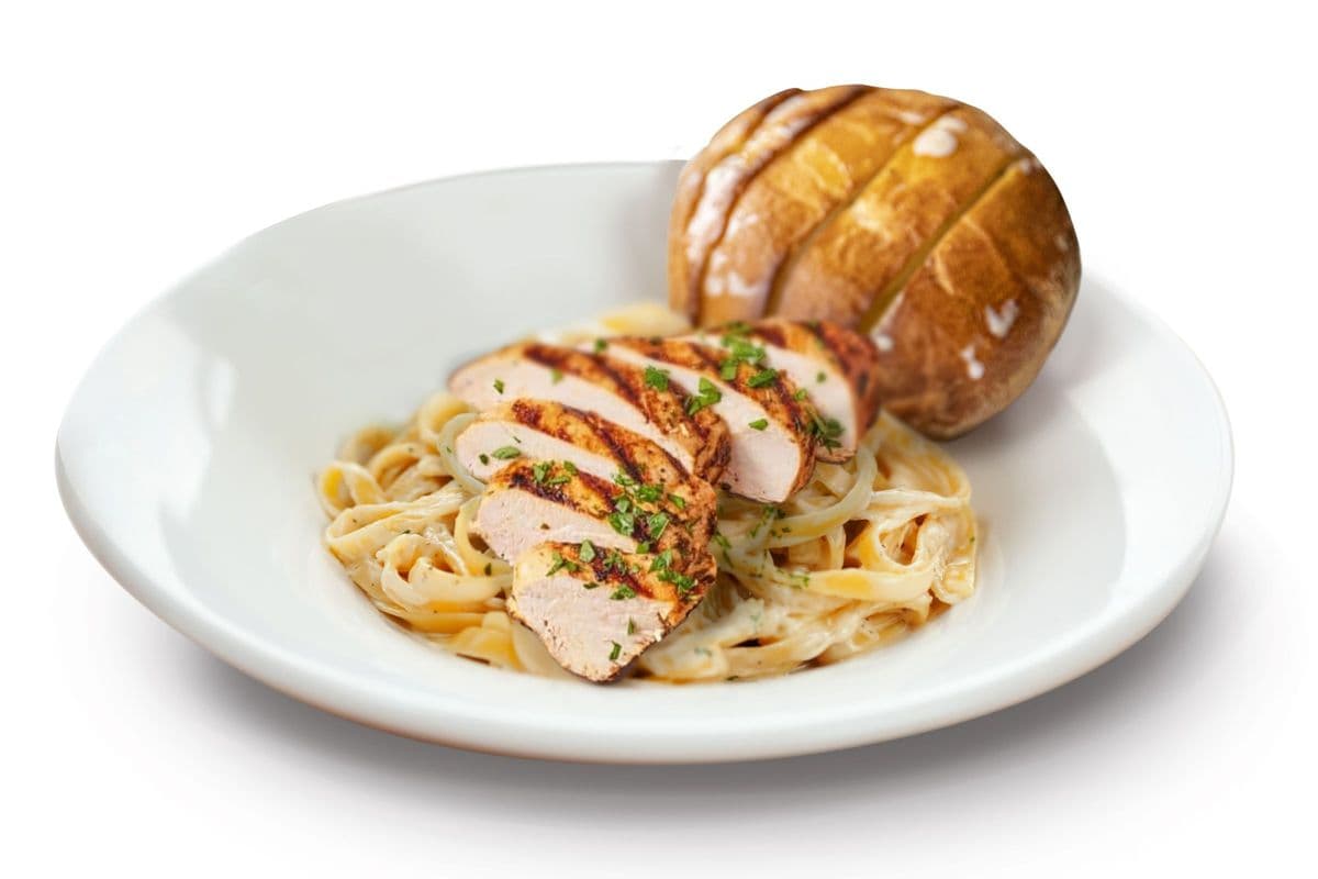 Chicken & Mushroom Fettuccine