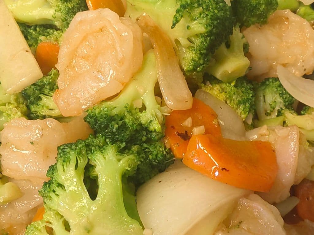 Fried Shrimp W/ Broccoli - OO