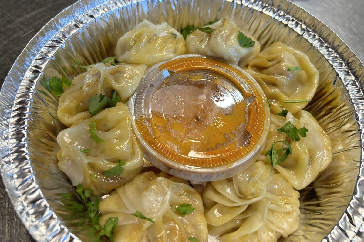Chicken Steamed Momo ( 8 pcs)