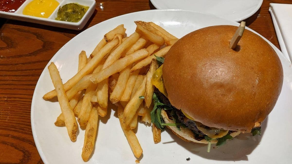 Tavern Burger