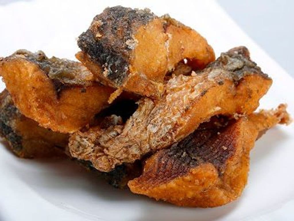 25.Smoked Fish w/Soya Sauce熏魚