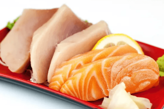 Salmon and Tuna Sashimi (10 pcs)