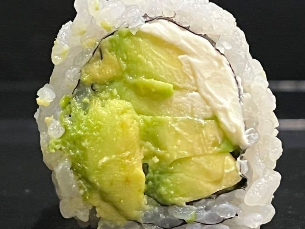 Avo Cream Cheese Roll
