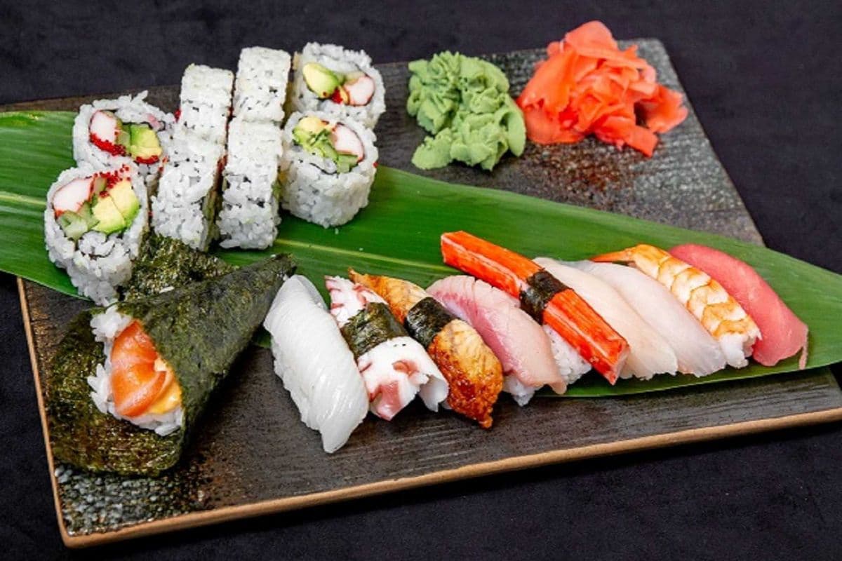 7 Sushi Combo (16 pcs)
