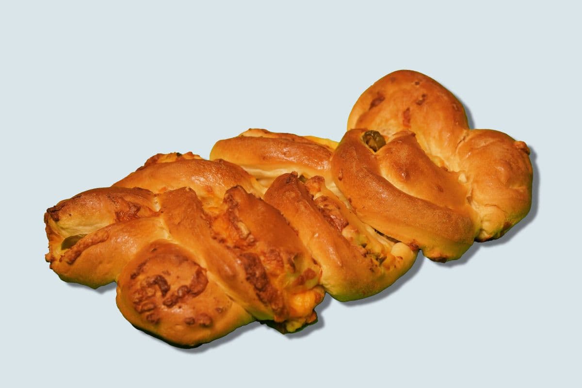 Jalapeno Stuffed Bread