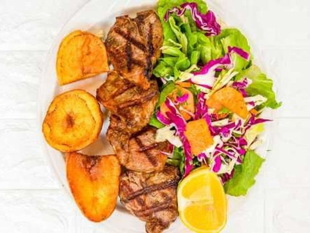 COTELETTES D'AGNEAU GRILLÉES / Grilled Lamb Chops