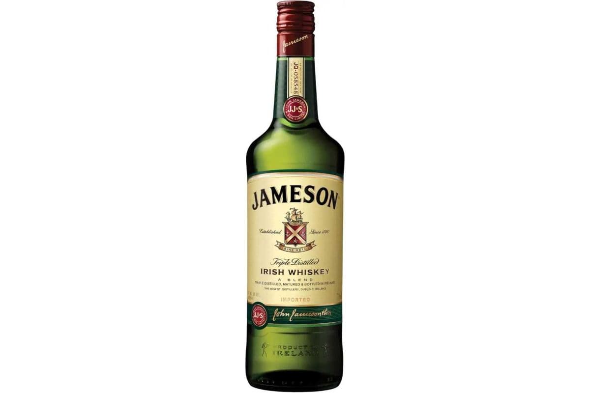 Jameson Irish Whisky (26 oz) (750 ml) (1 x 750 mL)