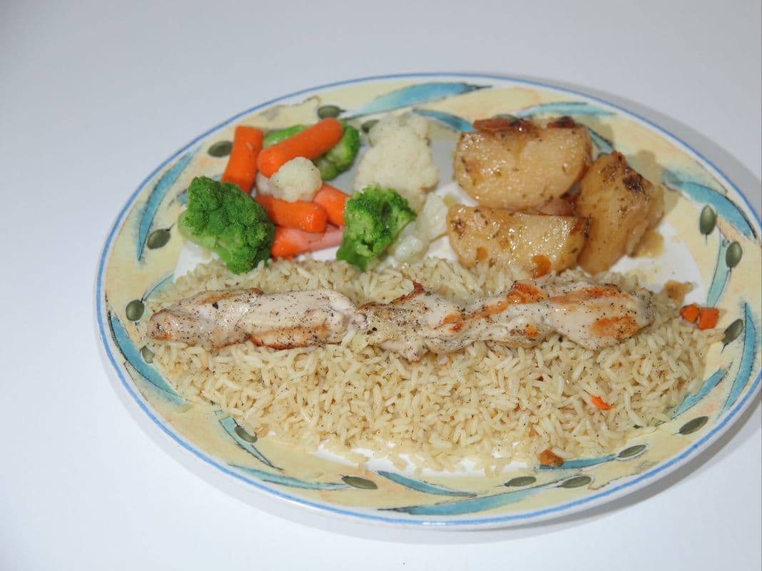Single Chicken Souvlaki.