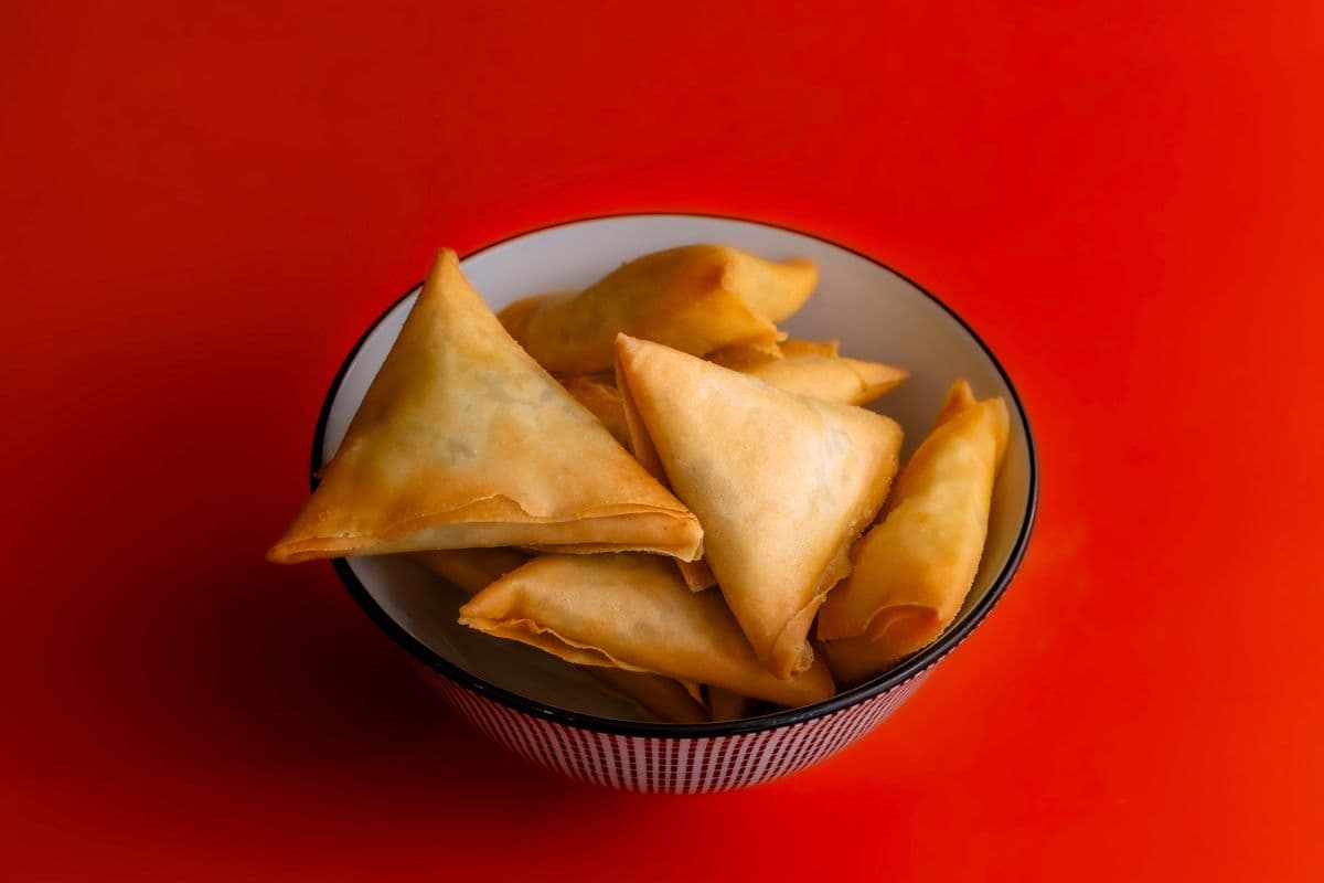 Veggie Samosas (3pcs)