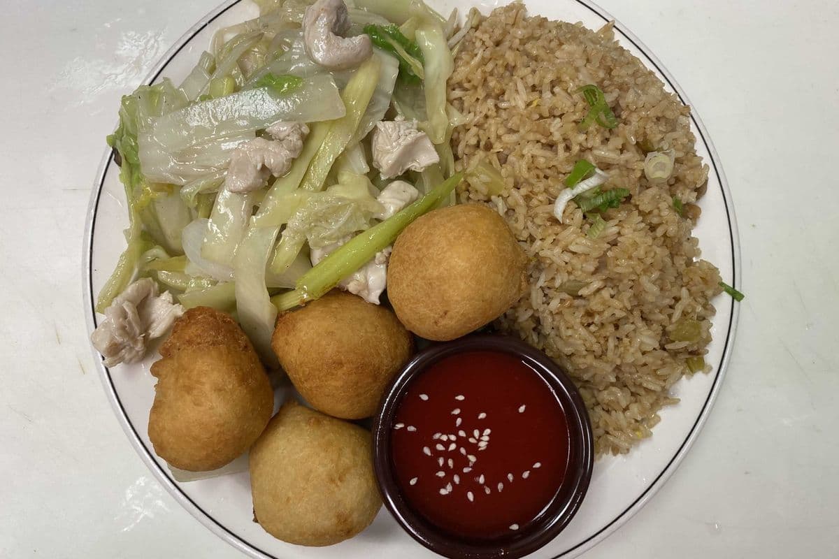 1. Chicken Fried Rice, Sweet-and-Sour Chicken Balls(4 pcs), and Chicken Chop Suey