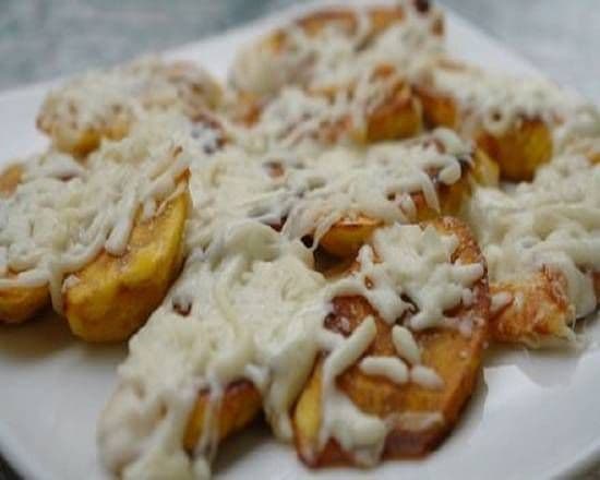 Platano Maduro Frito Queso y Crema (1 lb)