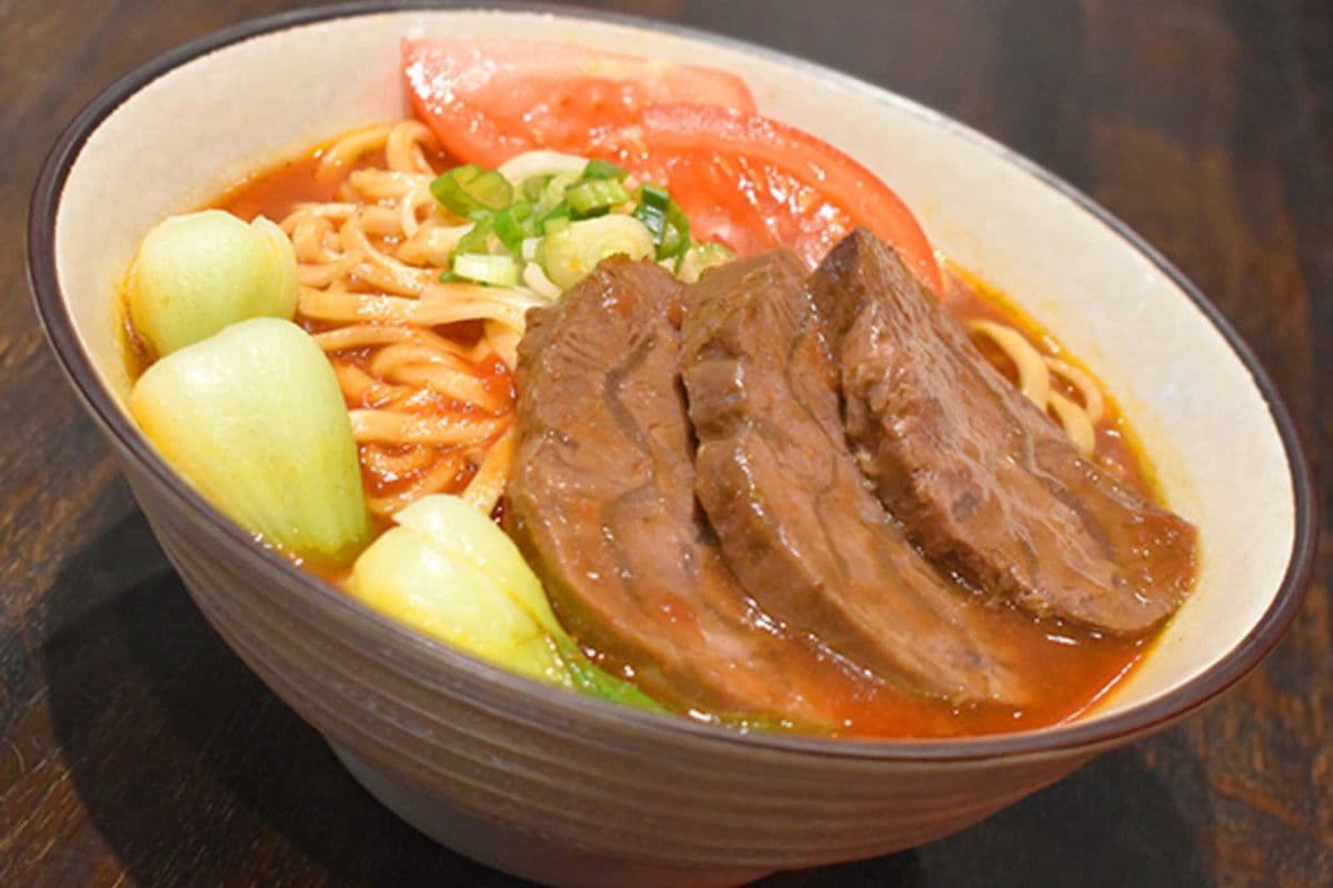 Tomato Beef Noodle Soup 番茄牛肉麵