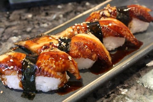 Eel Nigiri (5 pcs)