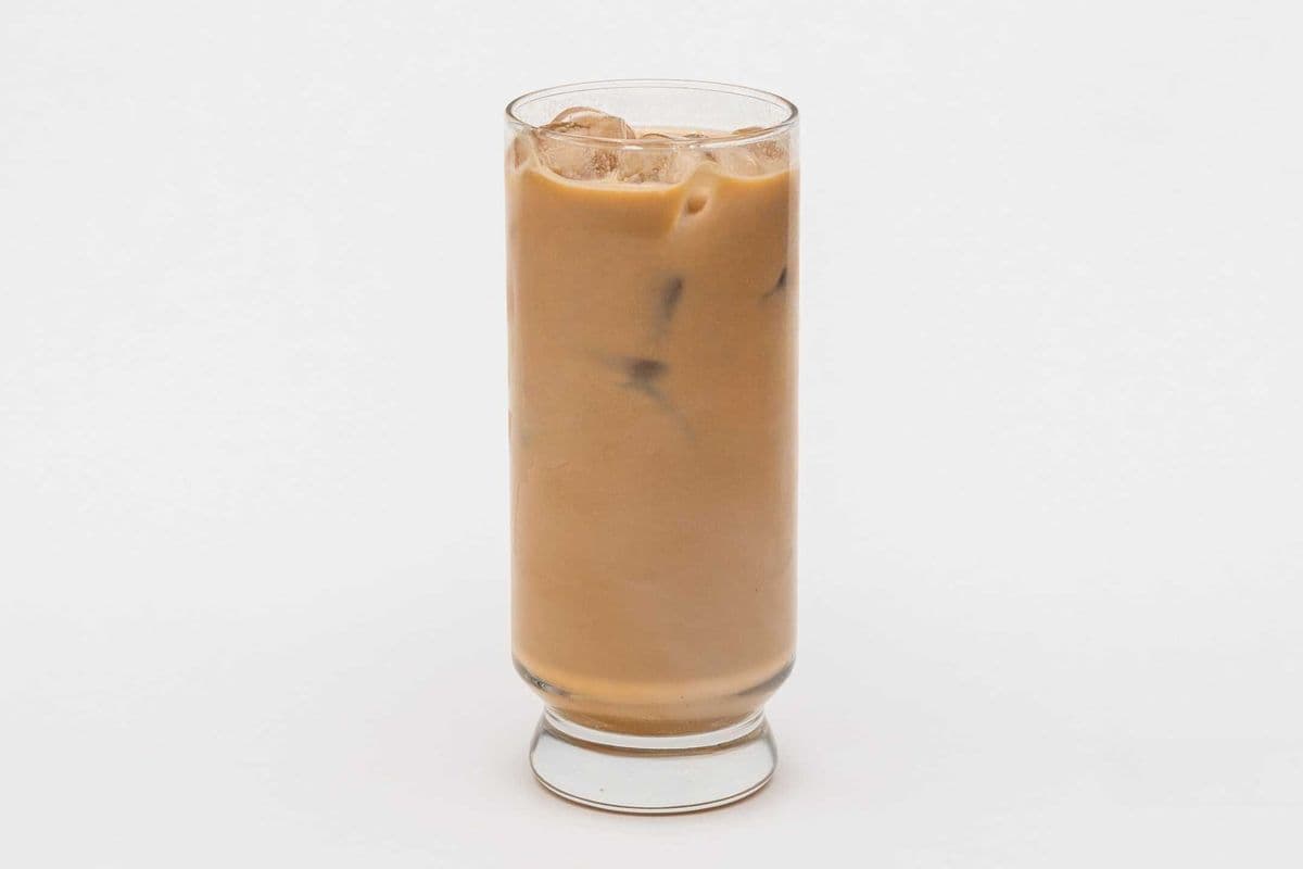 Medium Iced Latte (16 oz)