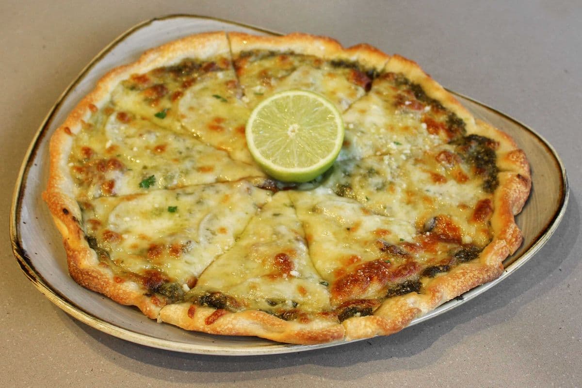 Pesto Thin Crust Pizza
