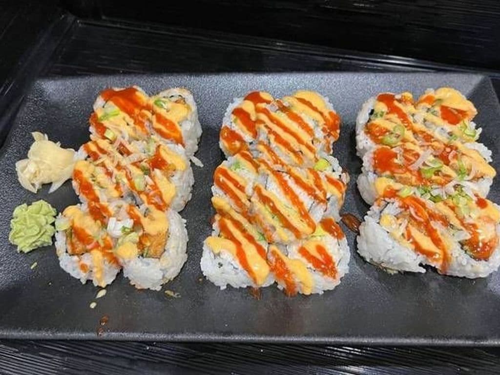 (24pcs) Spicy Roll Combo