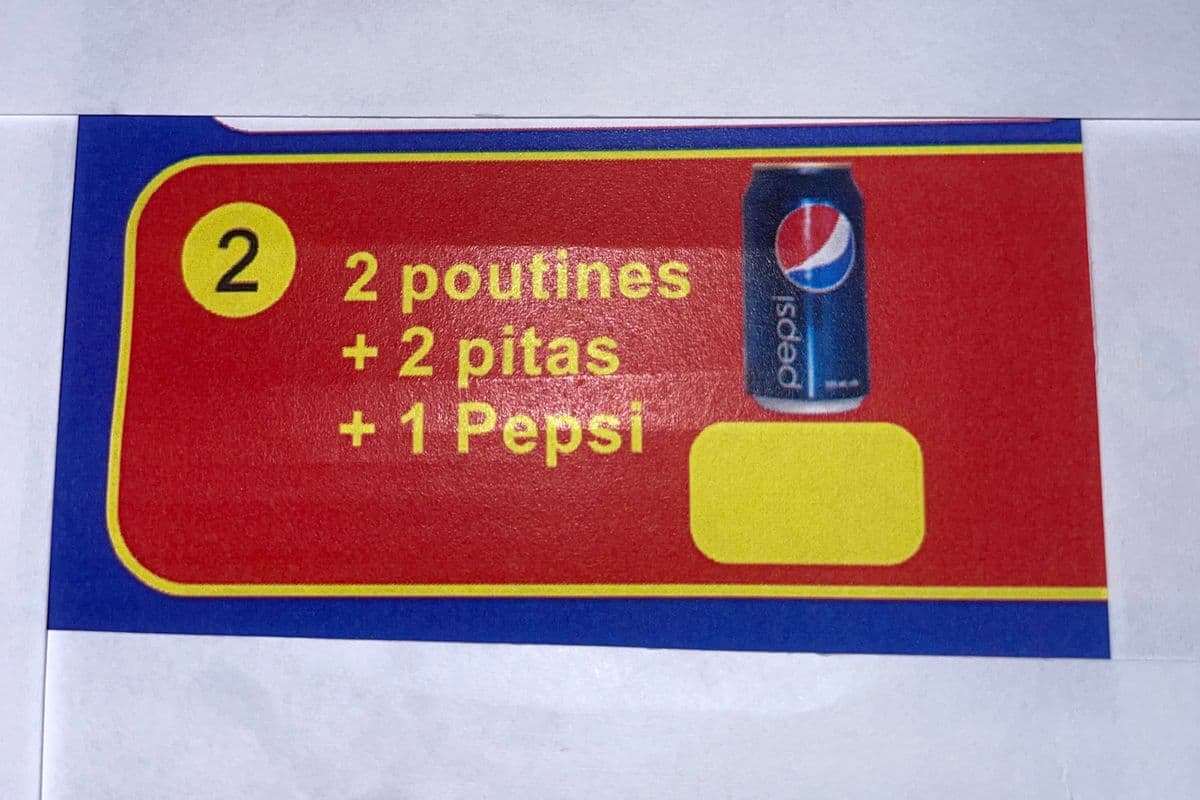 Spécial du boss #2 : 2 poutines, 2 pitas poulet et 2 Coke