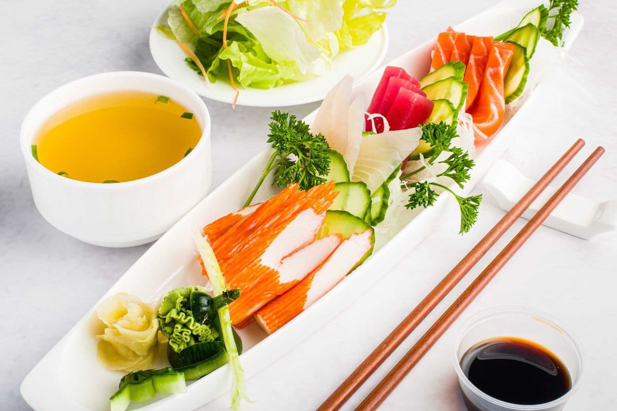 Sashimi Combo B (15 pcs)