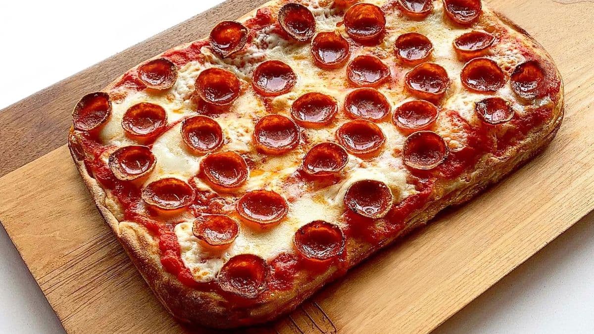 NY Pepperoni Pizza