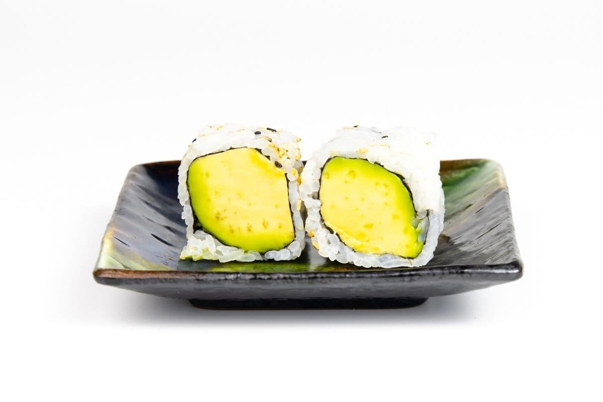 Avocado Roll (6 pcs)