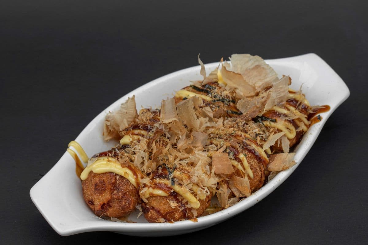 30. Takoyaki (6 pcs)