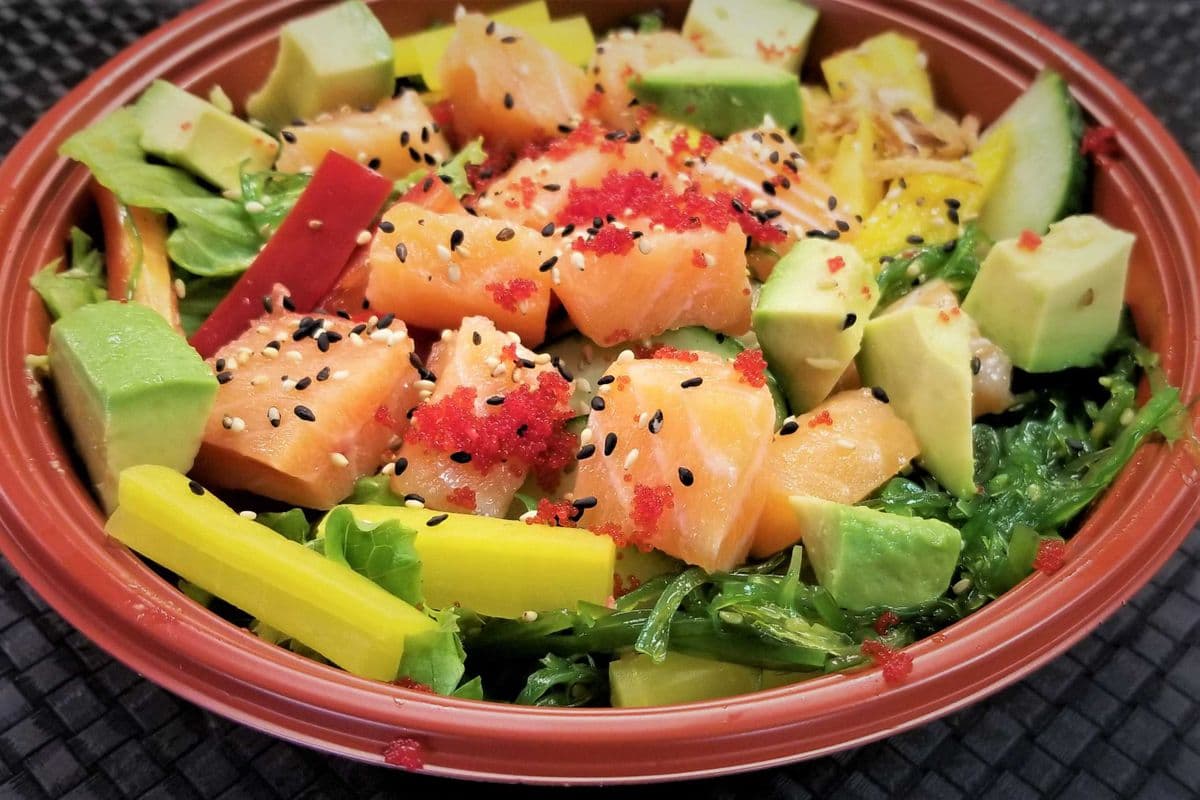 52. Poke au saumon