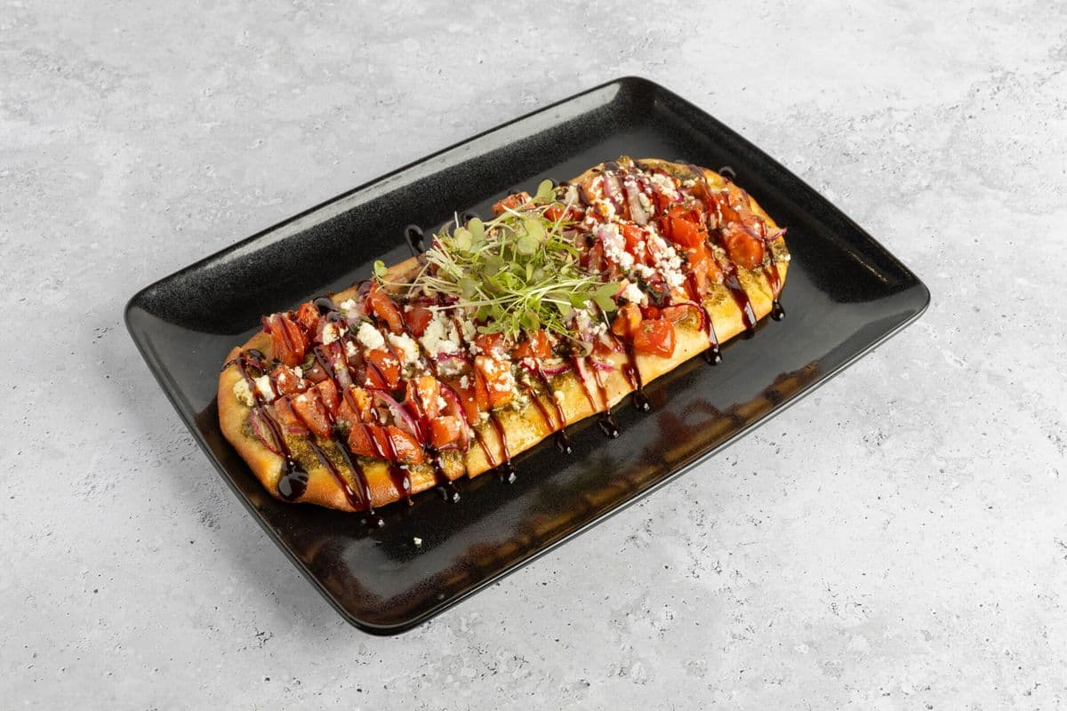 Bruschetta Flatbread