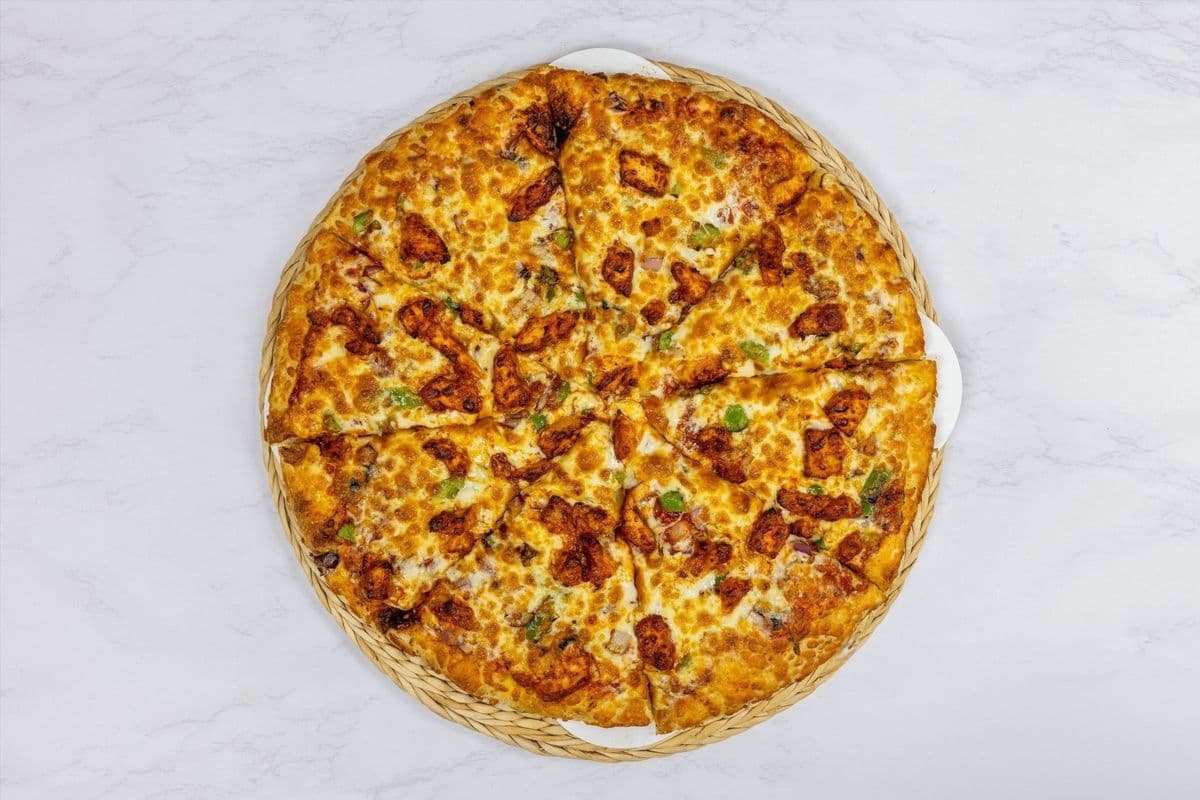 Tandoori Chicken Pizza