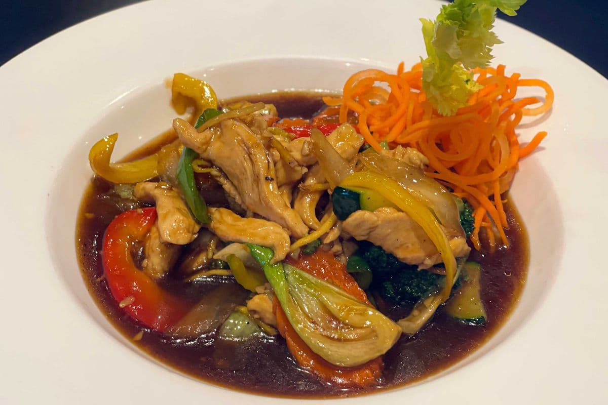 35. Sauté au gingembre poulet / Chicken Ginger Stir-Fry