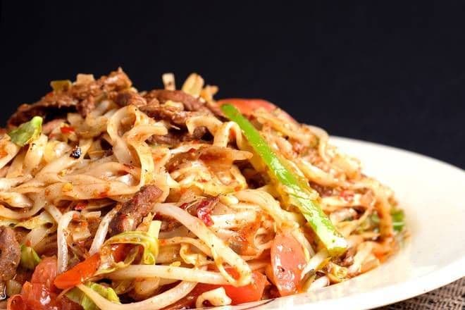 Cumin Beef Fried Noodle 孜然牛肉炒面