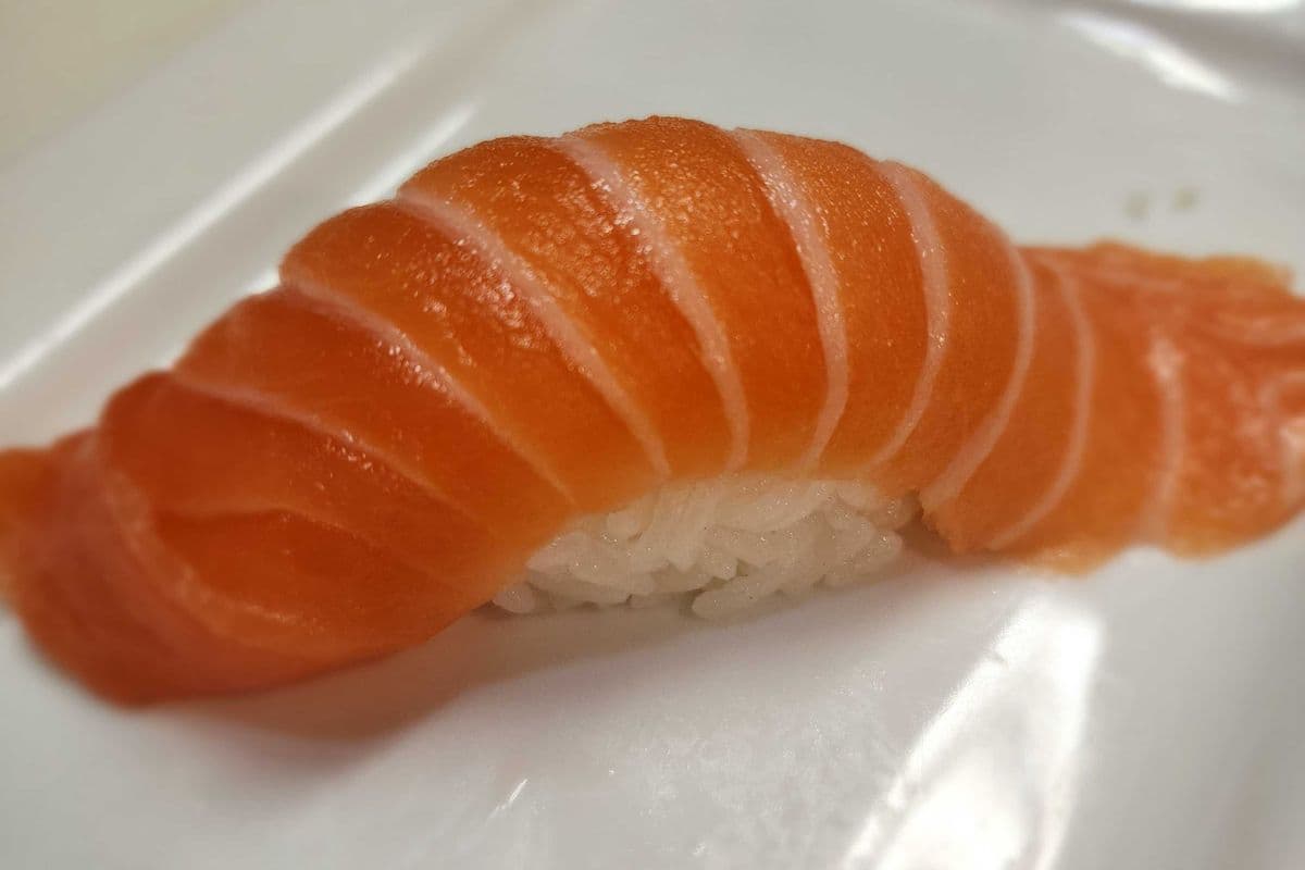 Atlantic Salmon Nigiri (1 pc)