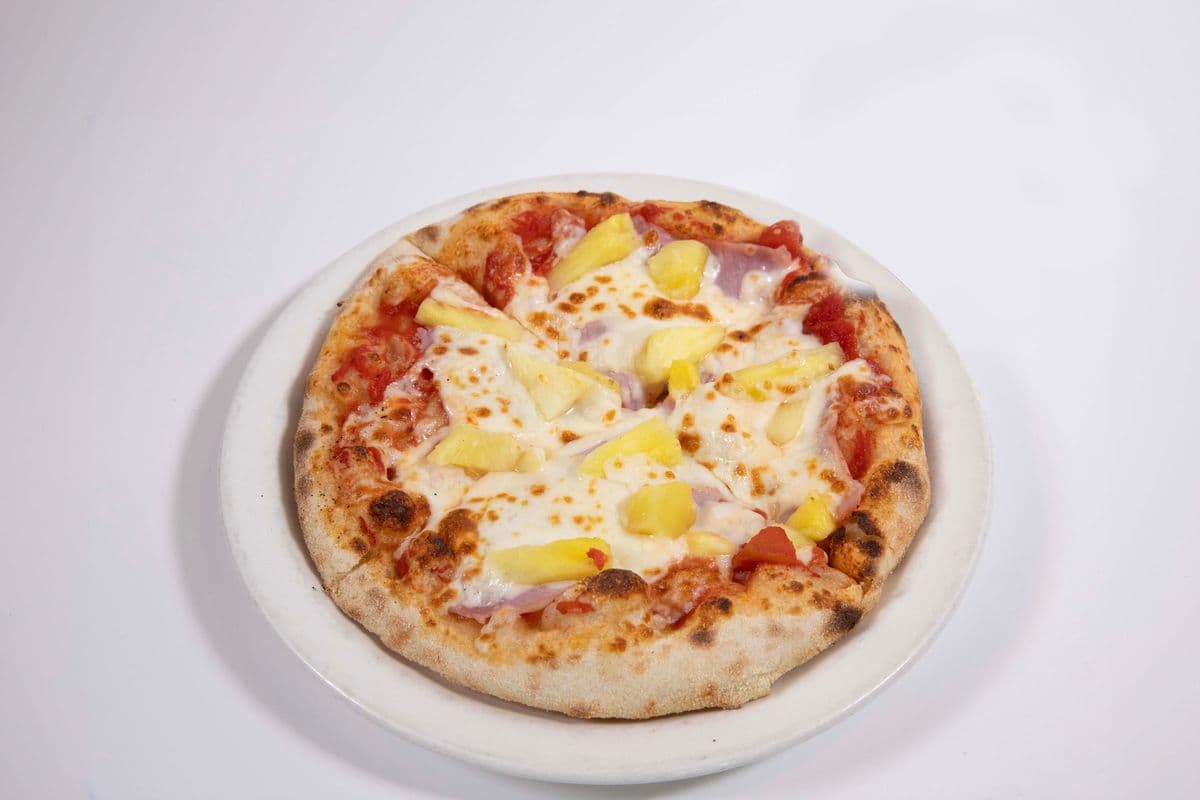 Kids' 8" Ham + Pineapple Pizzetta