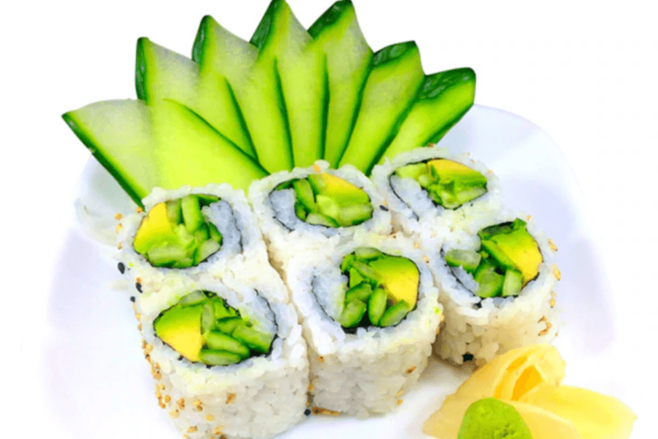 12. Avocado and Cucumber Roll (6 pcs) - 牛油果青瓜