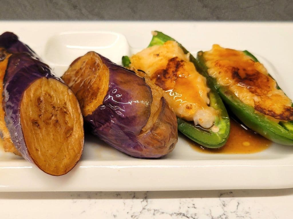 FR12 Pan Fried Stuffed Eggplant and Pepper 煎釀雙寶