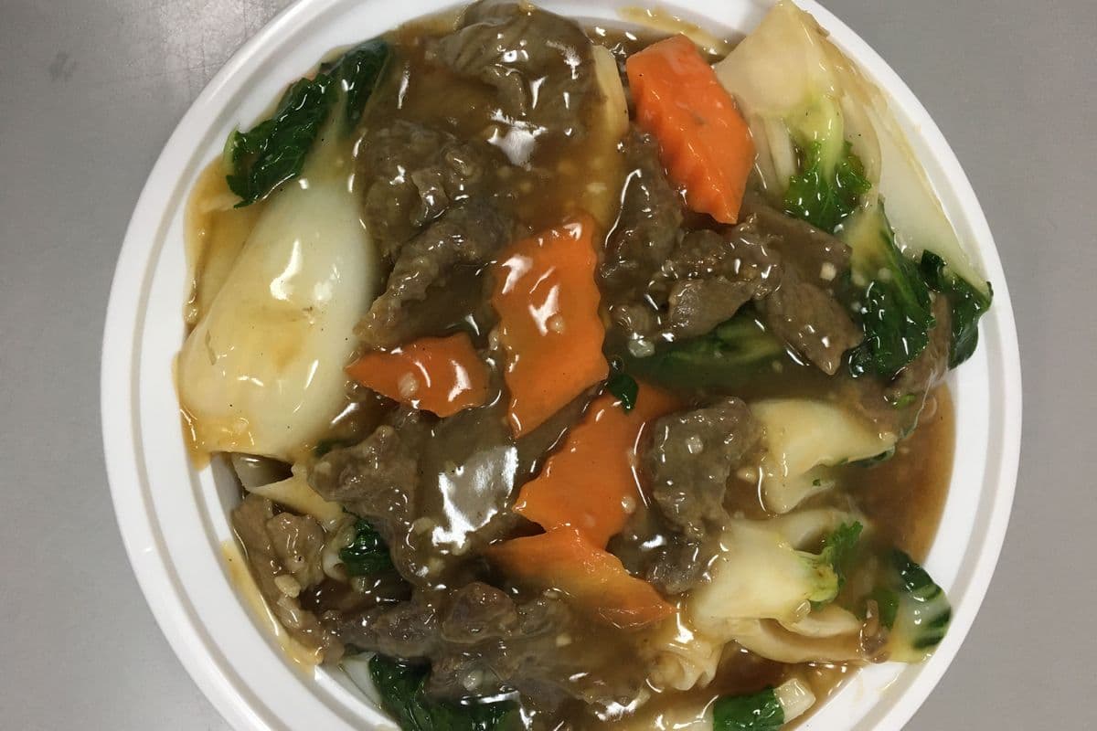 Beef with Pak Choy on Rice时才牛饭